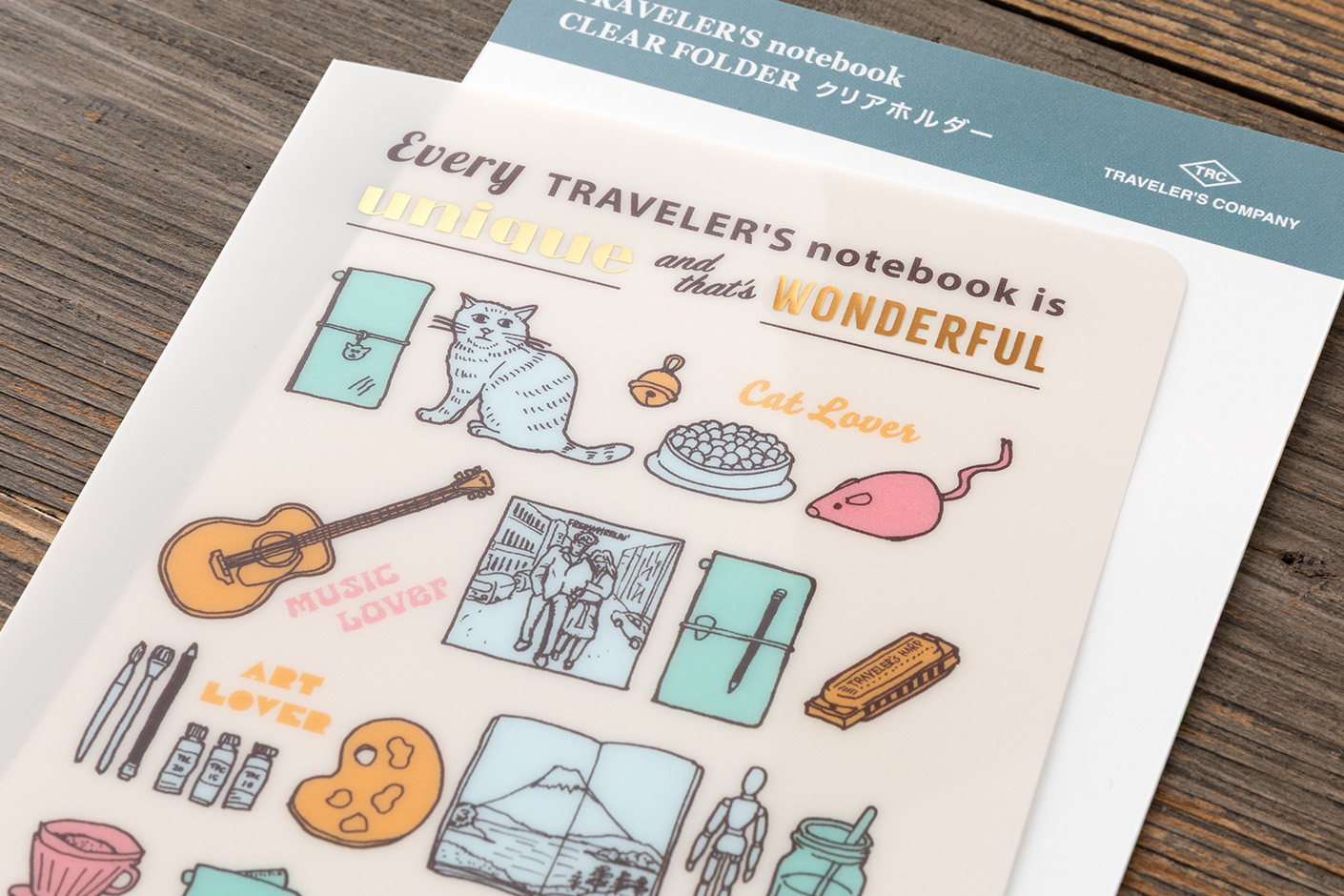 Traveler`s Company 2027 Clear Folder Regular Size