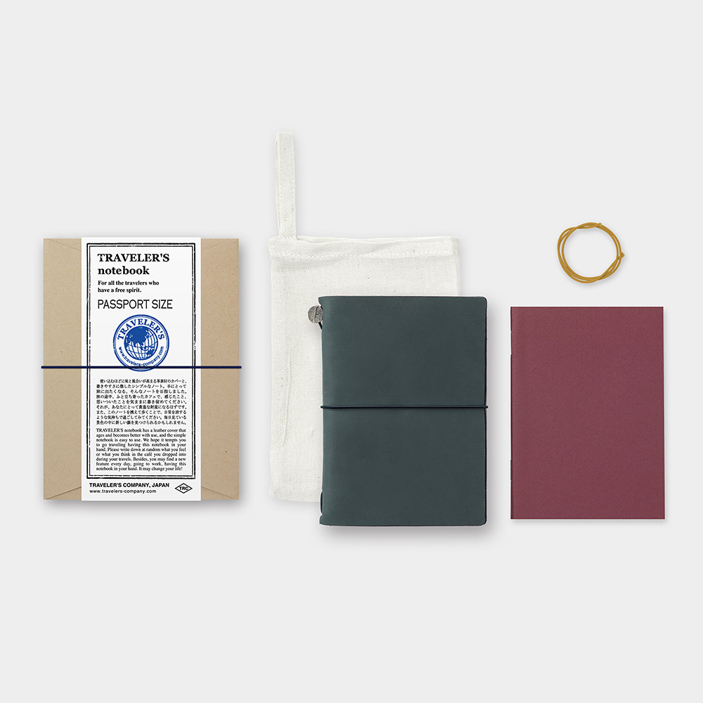 TRAVELER’S Notebook Passport Size