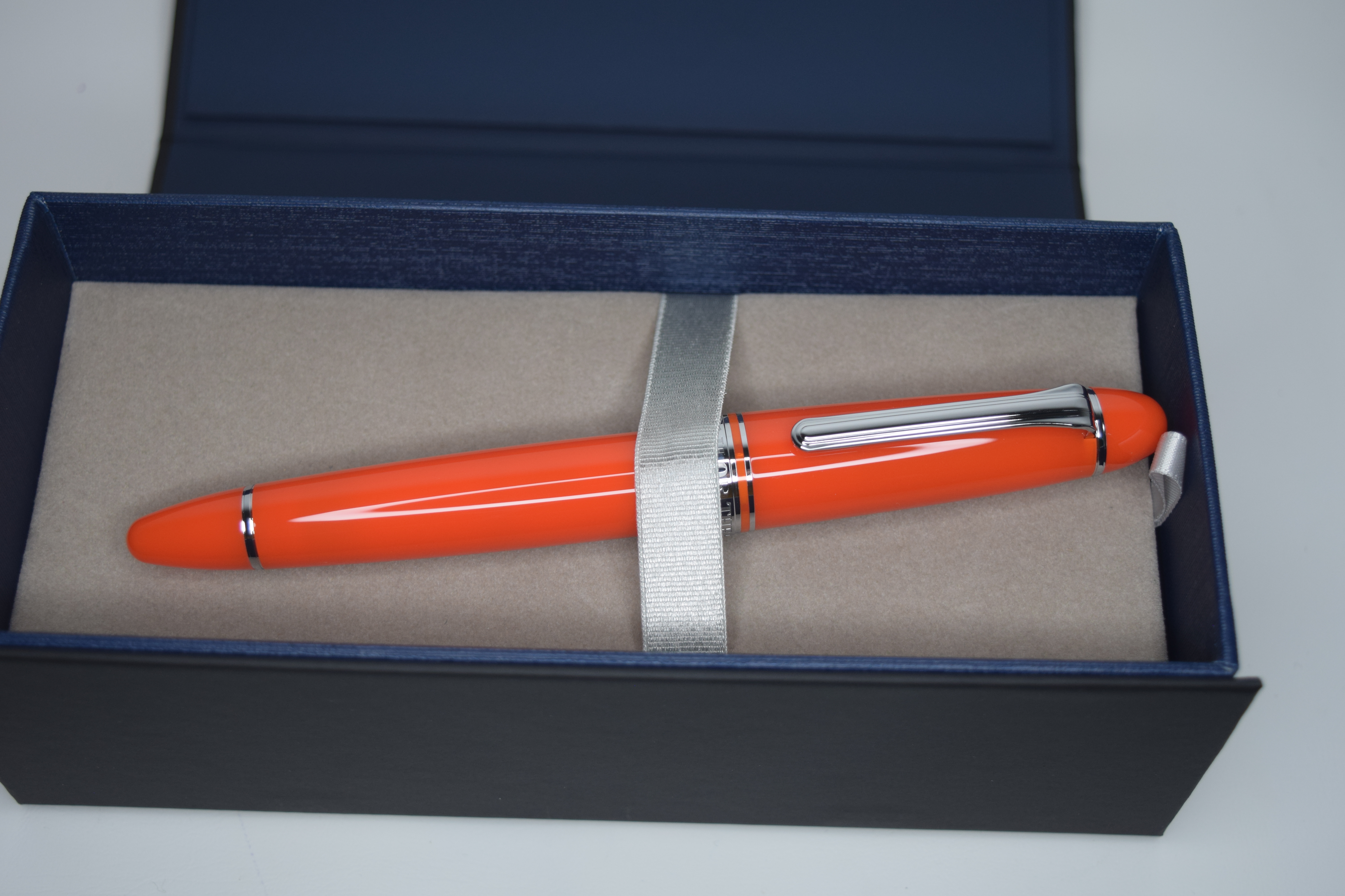 Sailor KOP King of Pens "Mandarin Orange" 21K - M nib